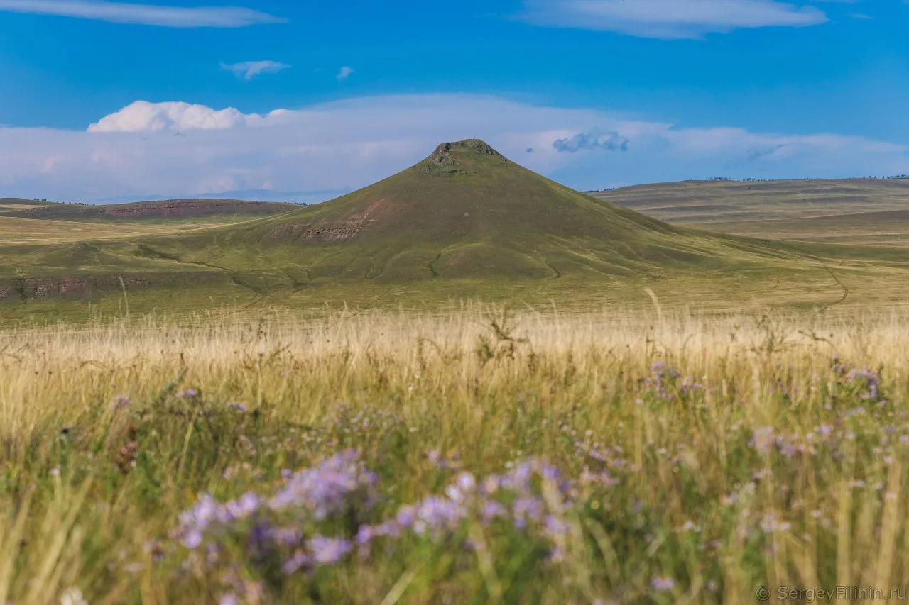 🏞 Гора Острая и озеро Белё
