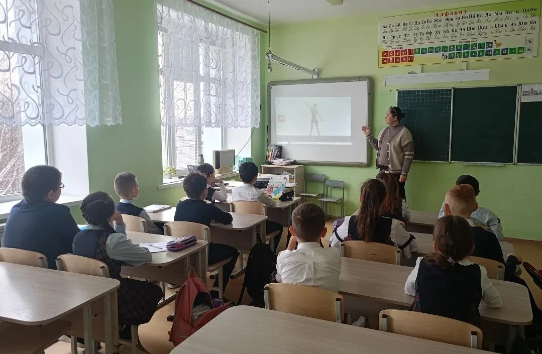 В рамках цикла «Разговоры о важном» прошло занятие, посвящённое одной из самых актуальных тем — «Как