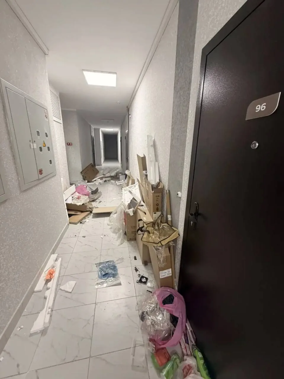 «29 корпус.я прошу прощение вы откуда сюда приехали к нам? За что нам такие жильцы» - и...