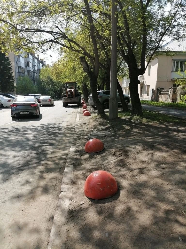 🌿 В Калининском районе — масштабное благоустройство!

В нашем районе всё чаще практикуется комплекс