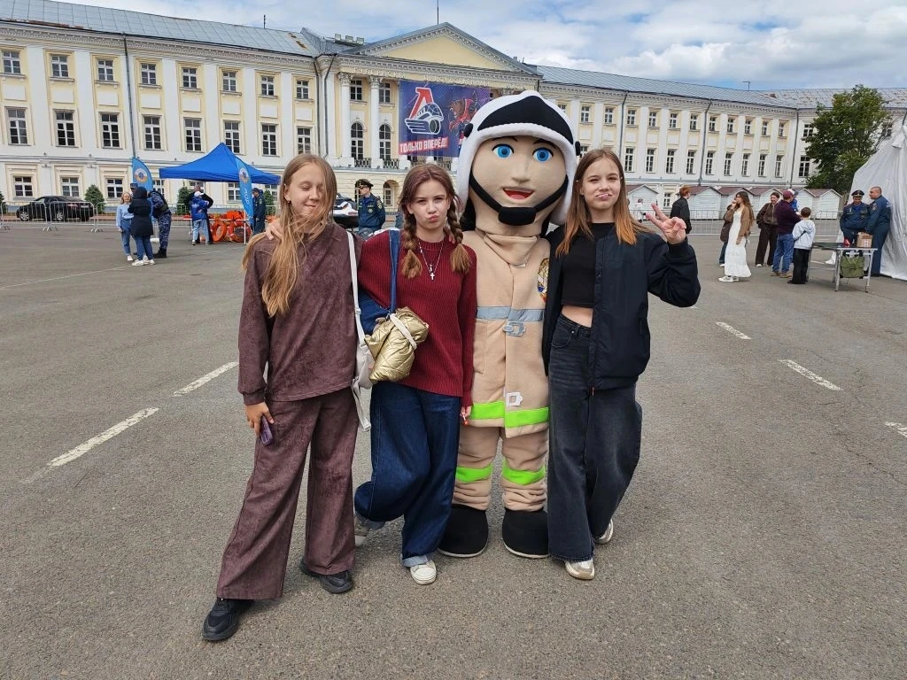 В День защиты детей учащиеся 5-х классов школы №70 с пользой провели время, приняв учас...