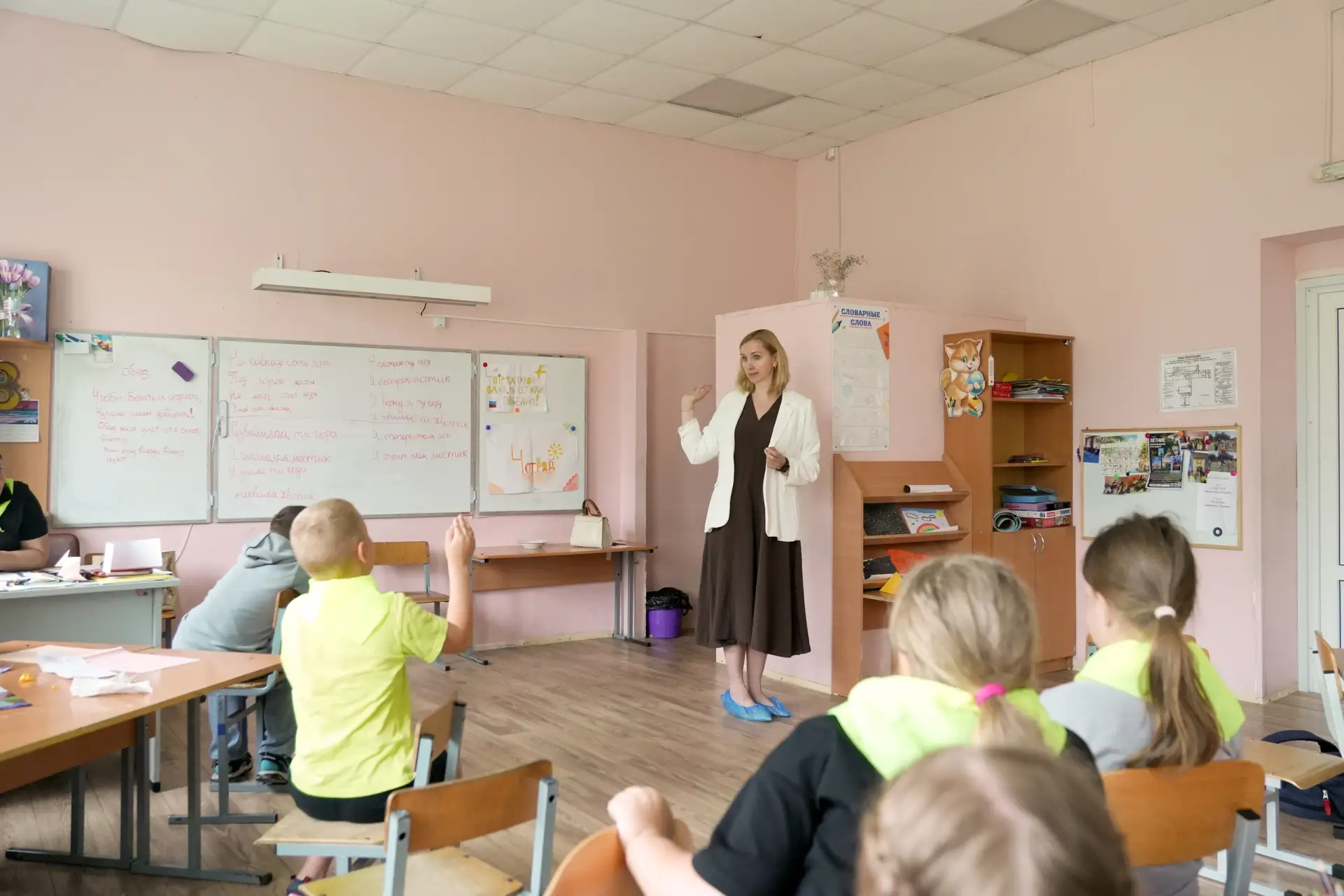 Отрадное на Неве | Никольское | Санкт-Петербург🏡

День правовых знаний в лагере «Алые паруса» ❤

14