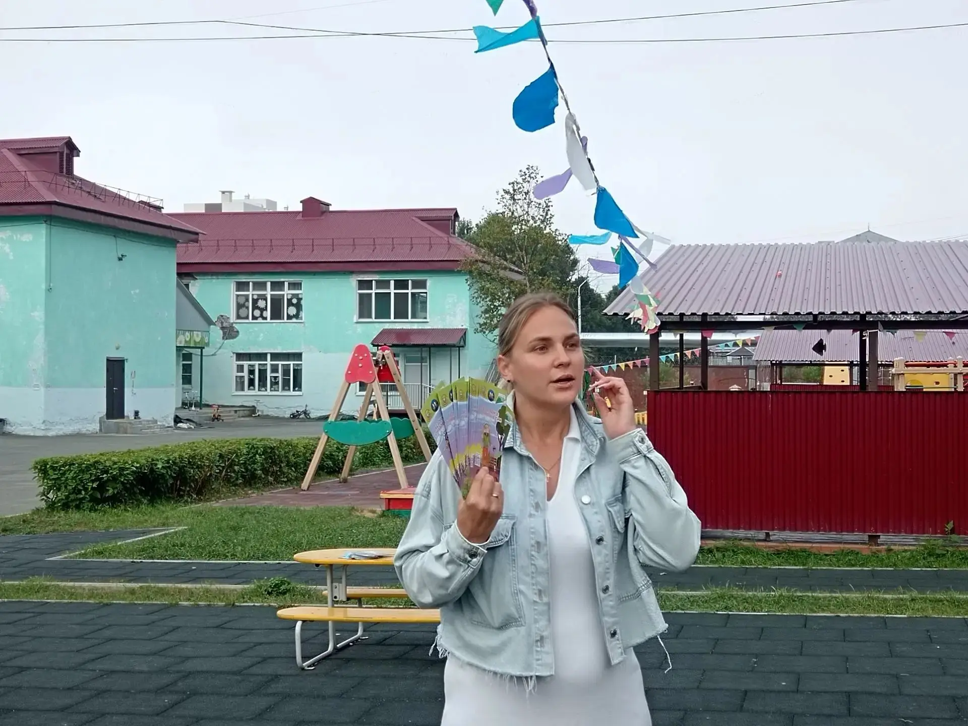 Скорость - в ногах, безопасность - в голове! 🛴