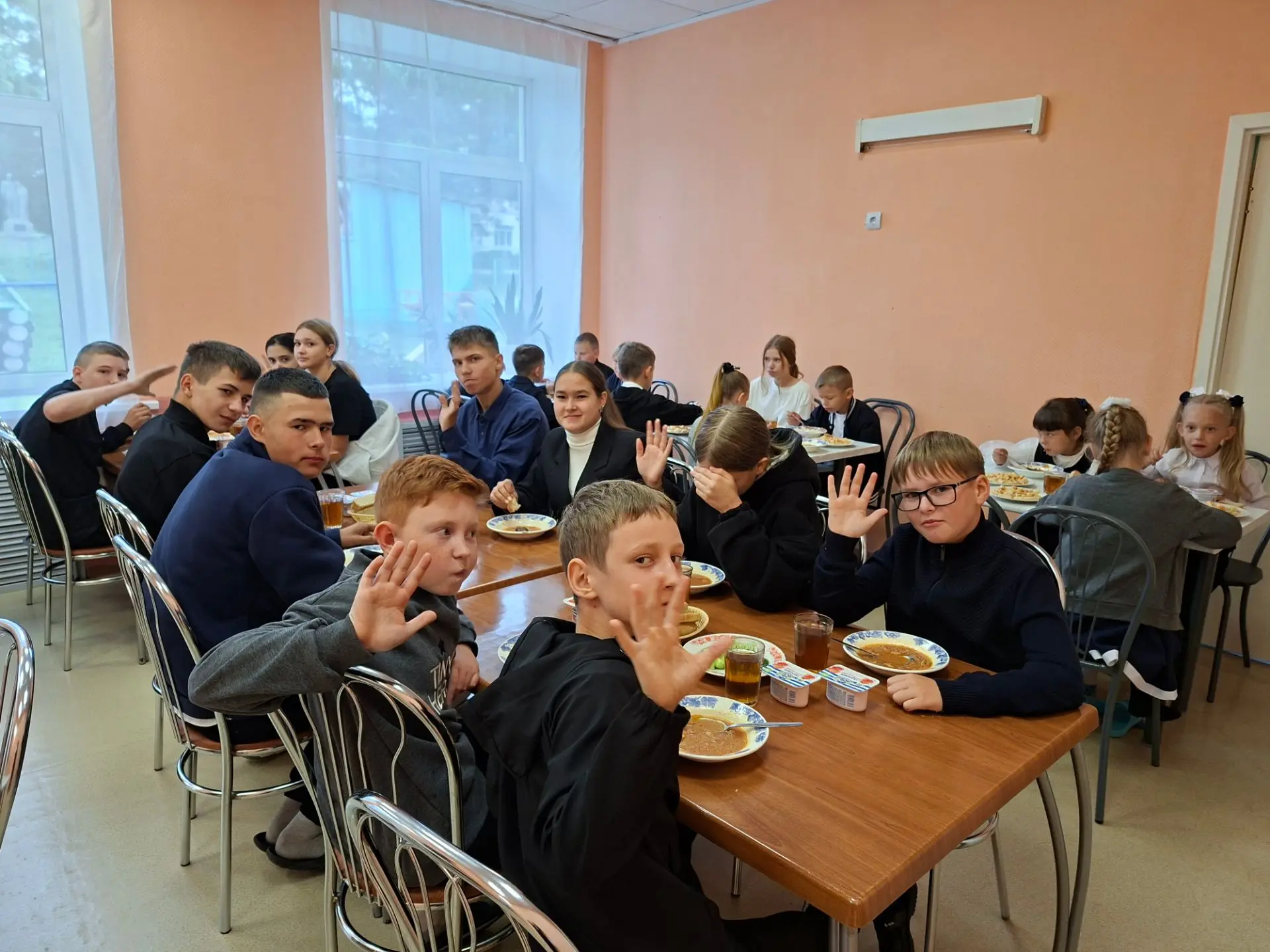 🎉 У Протопоповской школы — большая радость: теперь у нас есть собственная столовая! 🎉