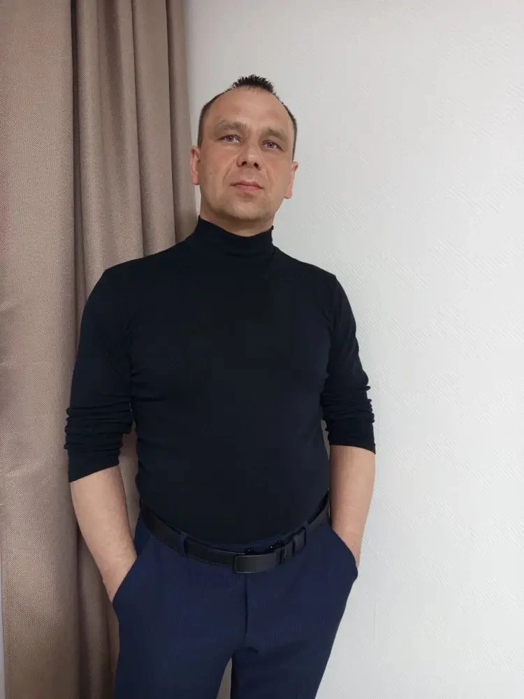 🎉 Сегодня наш учитель физической культуры Иляев Константин Максимович принимает поздра...