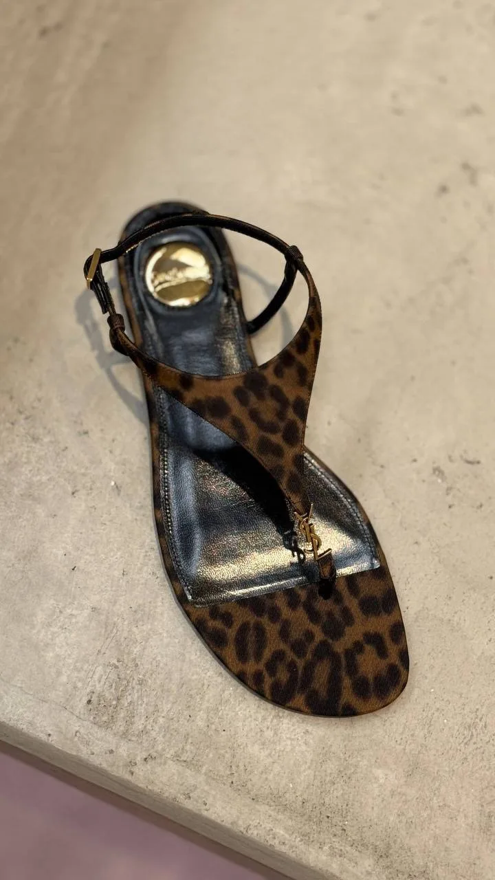 SAINT LAURENT

54,000₽
Доступны к заказу с нашей персональной скидкой

ЧАТ С НАМИ🔽
[контакт скрыт]
