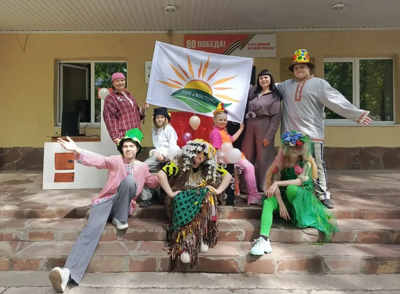 🇷🇺🤝🇧🇾 Дружба народов зажигает огонь лета! В лагере «Восток» состоялось грандиозное...