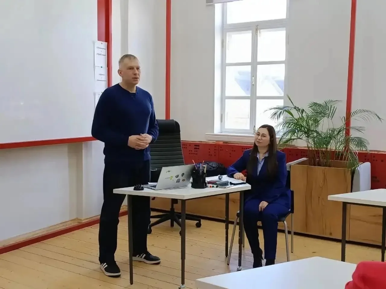 В научно-образовательном центре совместно с Оренбургской областной клинической психиатр...