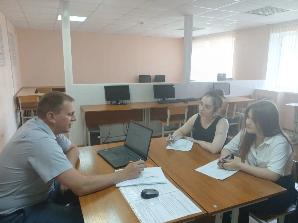 👥В ходе реализации Федеральной программы "Обучение служением" и учебной практики студенты 3 курса о
