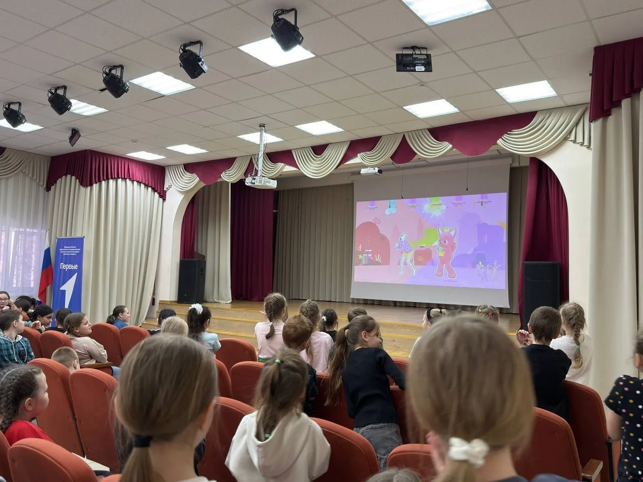 ☀️ ВЕСЕННЯЯ СМЕНА «МЫ ЕДИНЫ!»  🎉 Ура! Весенняя лагерная смена официально открыта! 🎉 Солнце светит яр