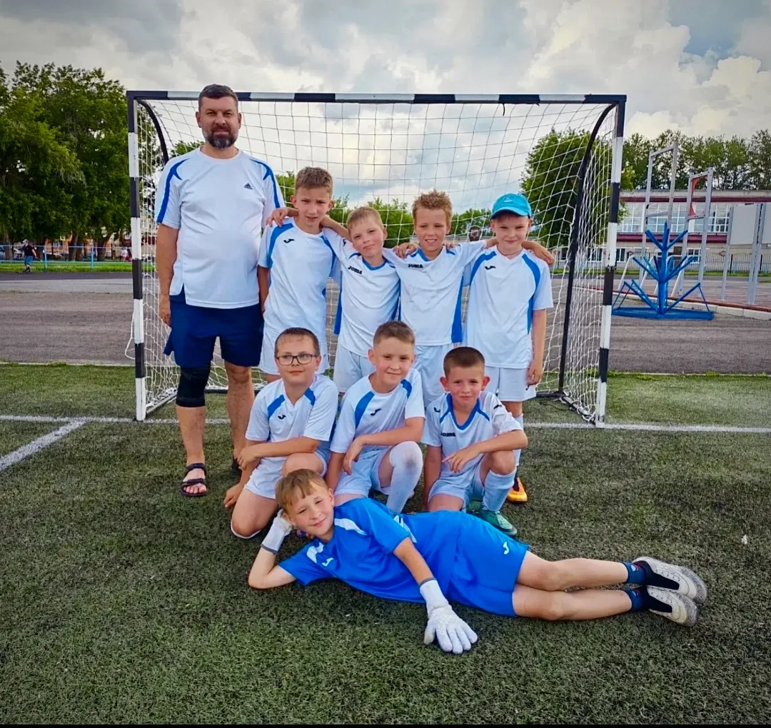 ⚽️ Всемирный день детского футбола!

Сегодня, 19 июня, отмечается один из самых ярких и спортивных п