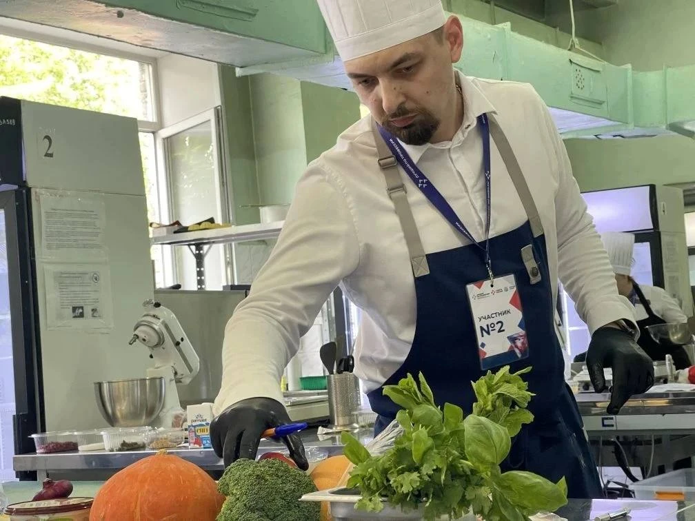 🧑🏻‍🍳 Шеф-повар из Норильска представит Красноярский край на федеральном этапе конкурса «Лучший по