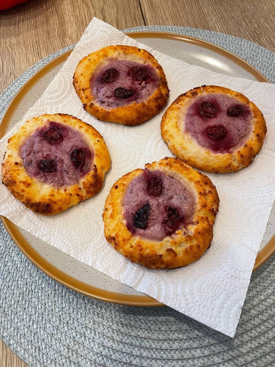 ✨ Творожные радости: вкусно — да, полезно — точно!   Знаете, почему стоит добавить творожные изделия