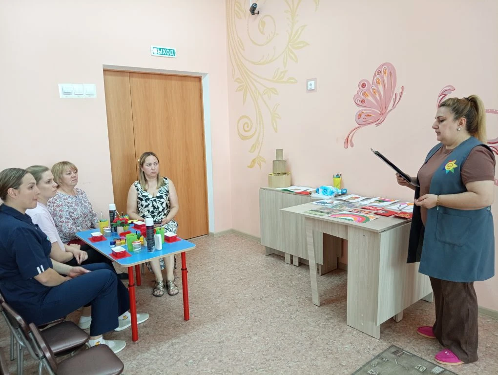 Сегодня в нашем детском саду воспитатель Васканян А.Л. провела  интересный мастер- клас...
