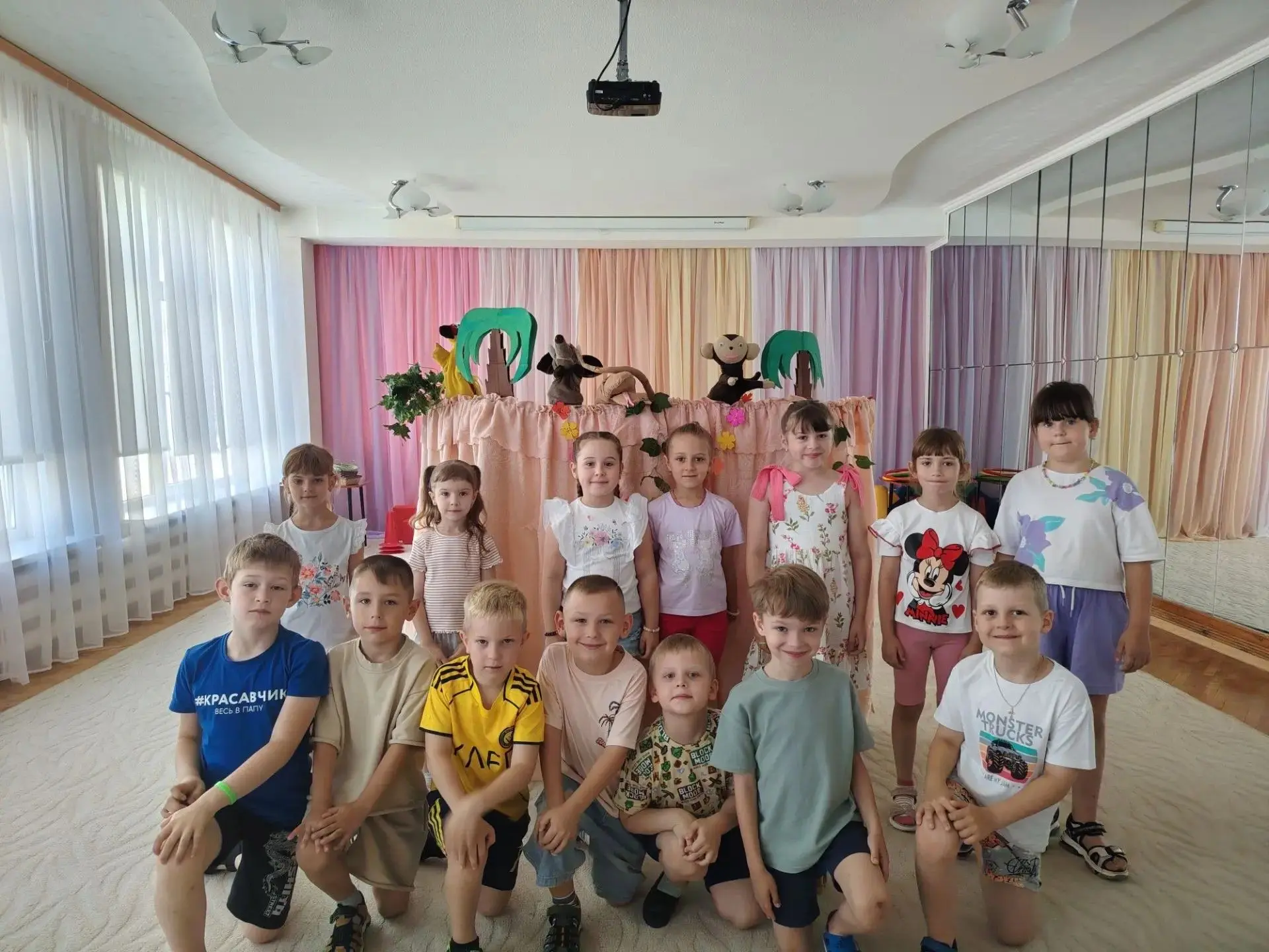 🎉 Подводим итоги летней практики! 🎉Студенты Каменского педагогического колледжа подар...
