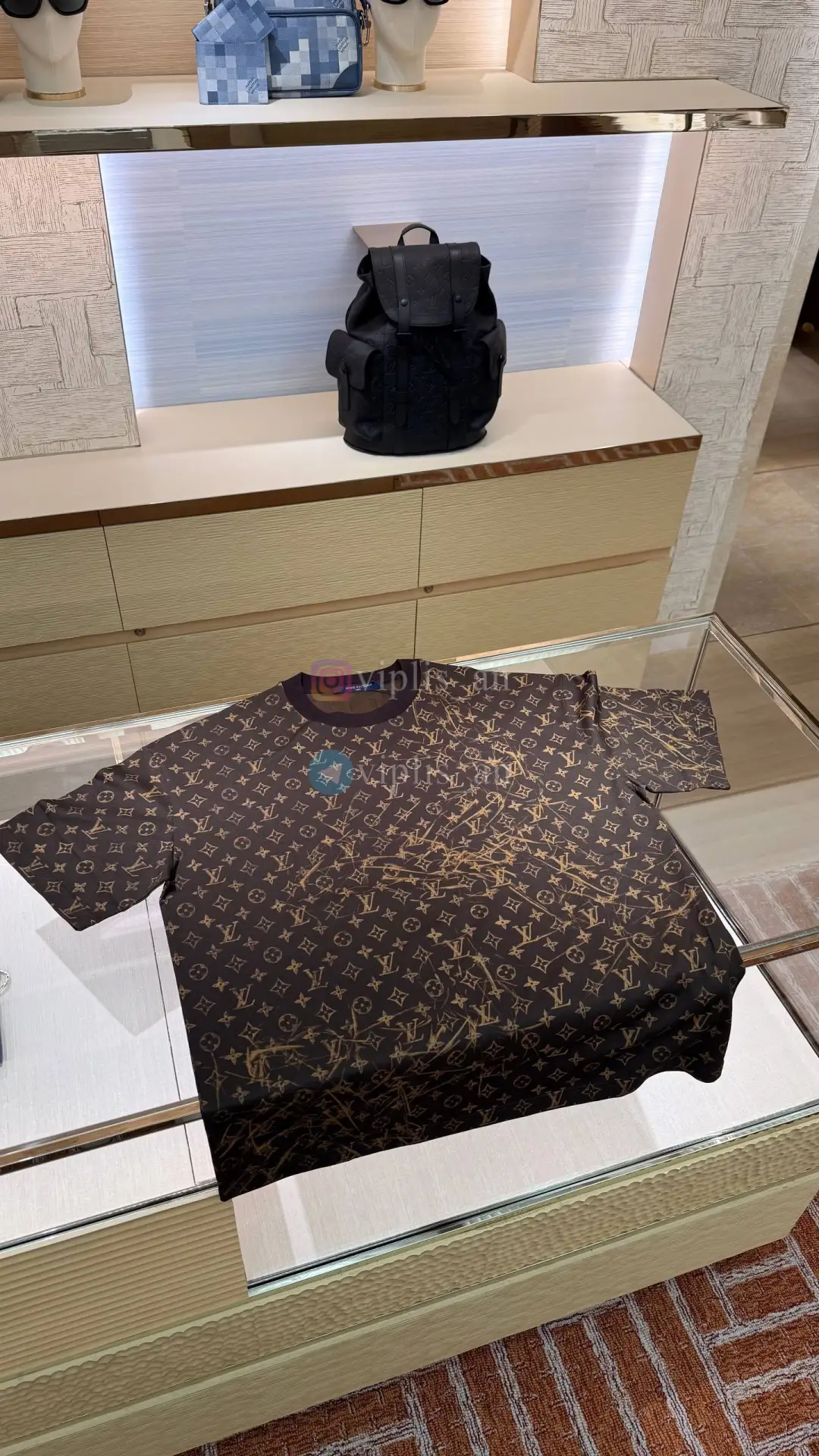 #LouisVuitton@viplis_official