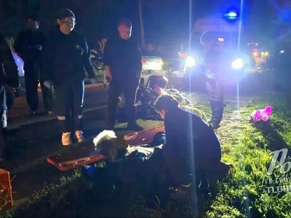 😨 Очевидцы сообщили о серьезном ДТП с мотоциклом под Новочеркасском