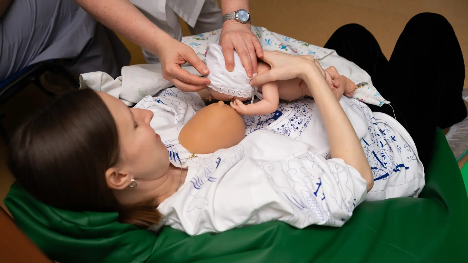 👩‍🍼 В продолжение Дня акушерки хотелось бы больше рассказать о той важной образовательной работе по 
