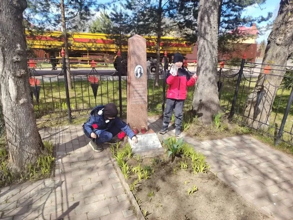 🌸 1 мая — Праздник Весны и Труда! 🌸  Более 130 лет этот весенний день в календаре многих стран! Рань