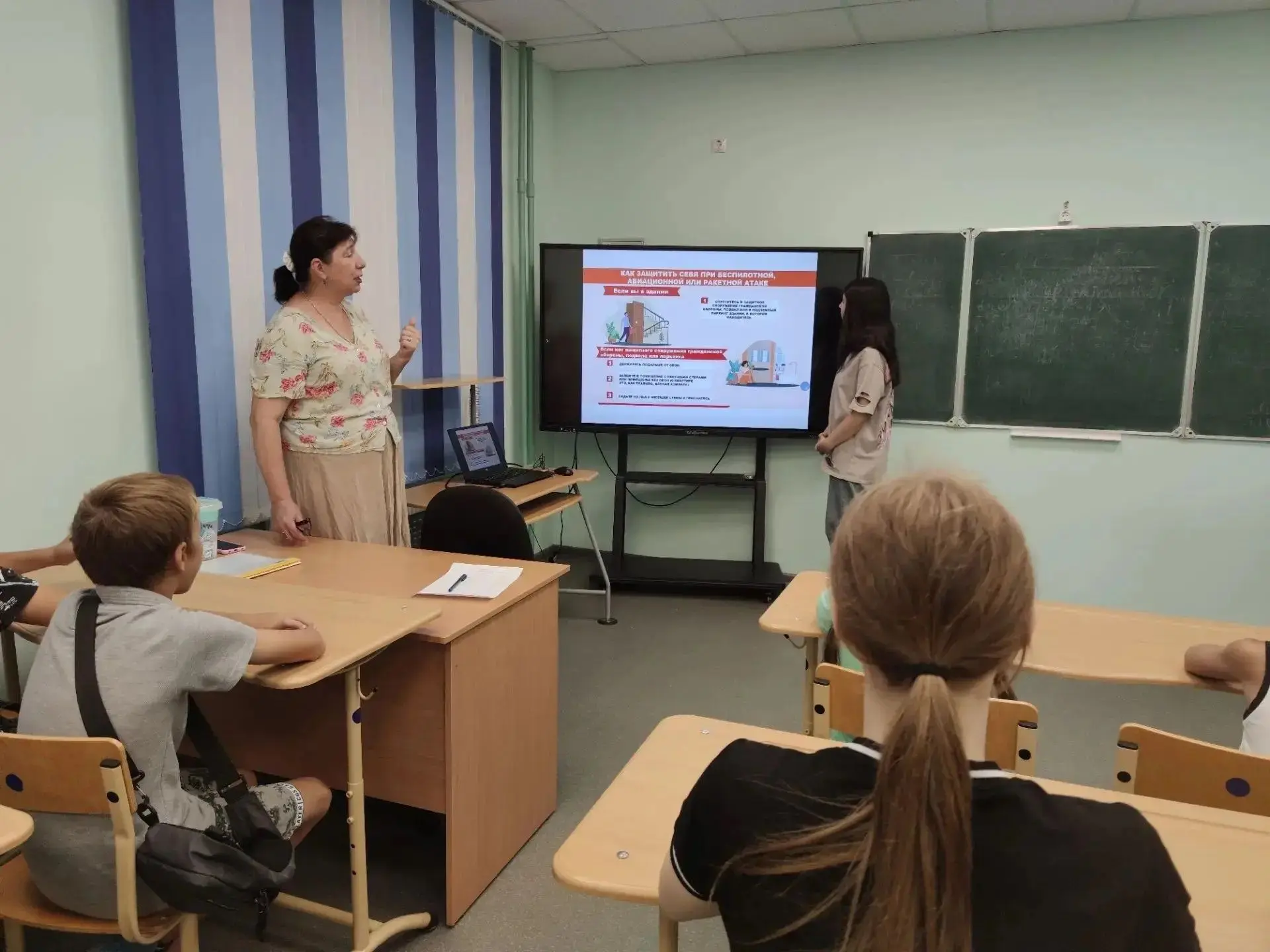 В МОУ СОШ 2 города Буденновска для воспитанников площадки по месту жительства и участни...