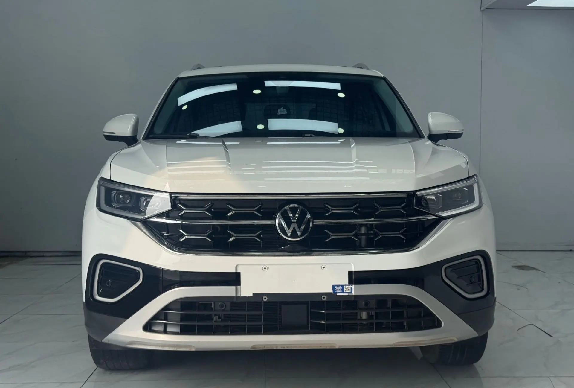 🇨🇳АВТО ИЗ КИТАЯ

🦘Volkswagen Tayron

Год выпуска: 2022
Двигатель: 1.4T
Мощность: 150 л.с
Привод: 
