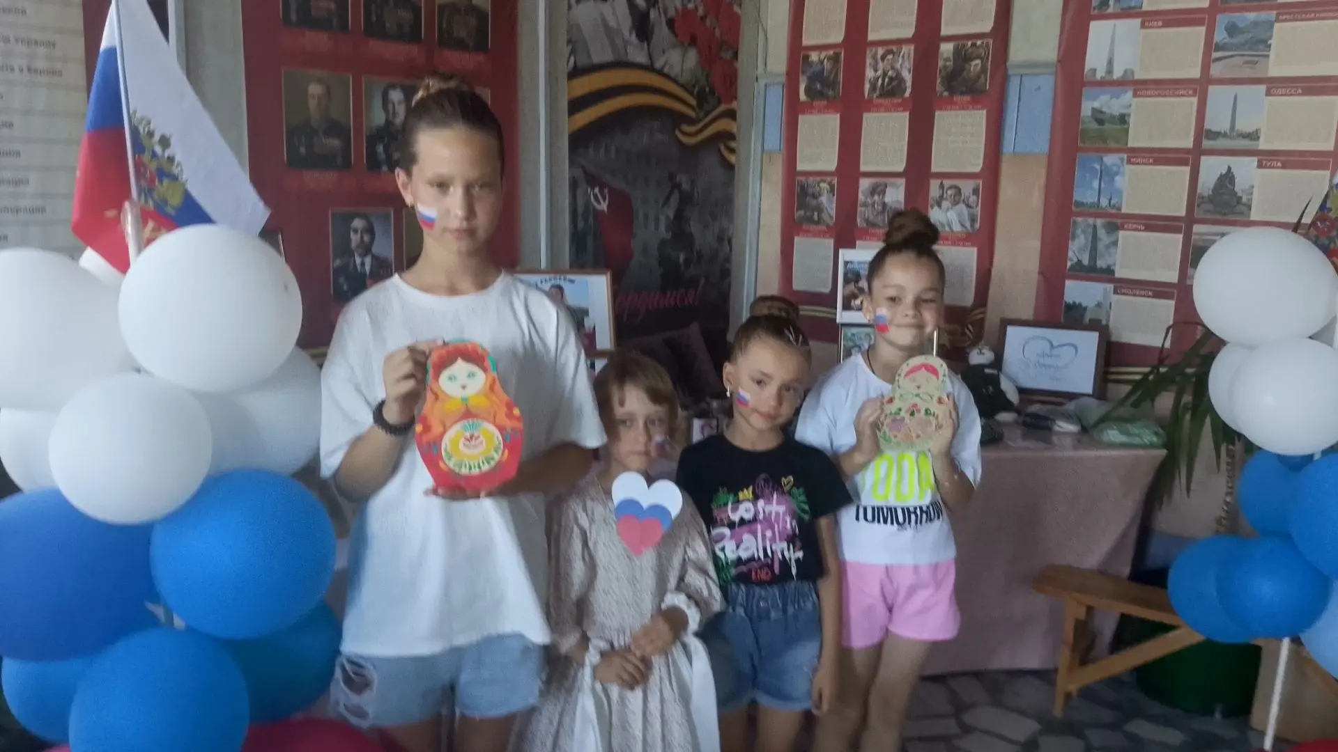 🔥 «Россия в красках»: аквагрим-праздник удался! 🎉Яркие узоры, счастливые лица, море у...