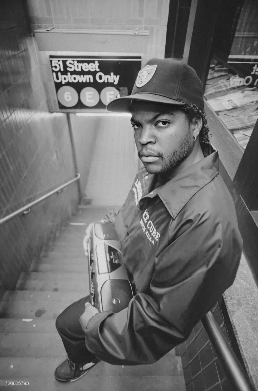 15 июня 1969 года родился американский рэпер и продюсер 
Ice Cube (О’Ши Джексон)

Один из первопрохо