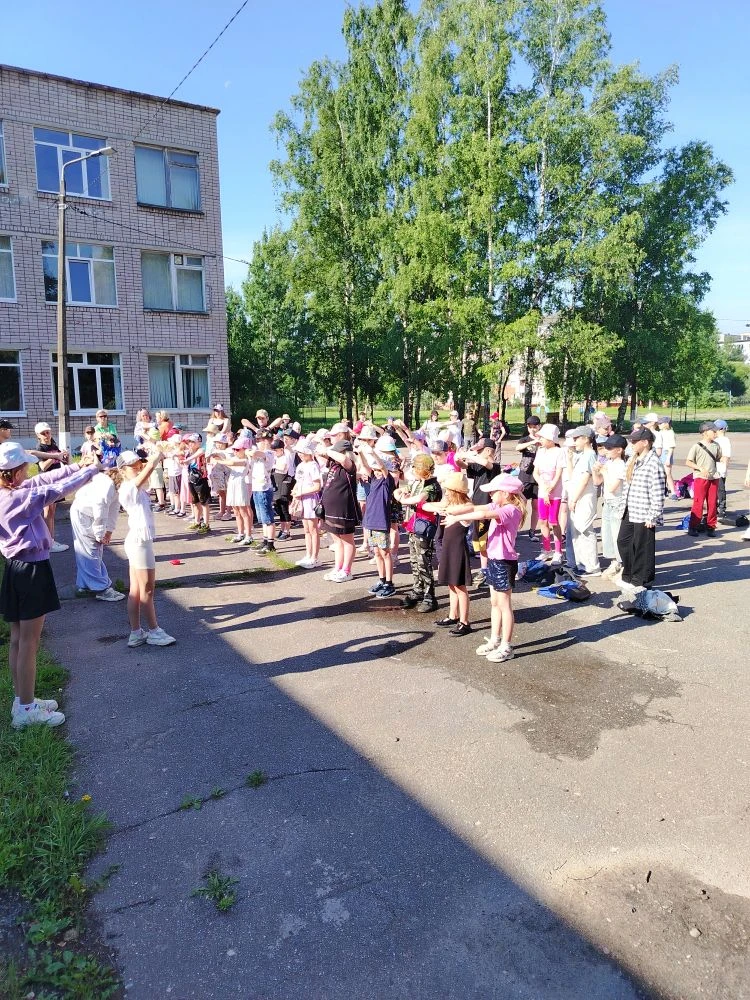 Новости школьного летнего оздоровительного лагеря "Солнышко" ☀️☀️☀️ 
Утро началось с позитивной заря