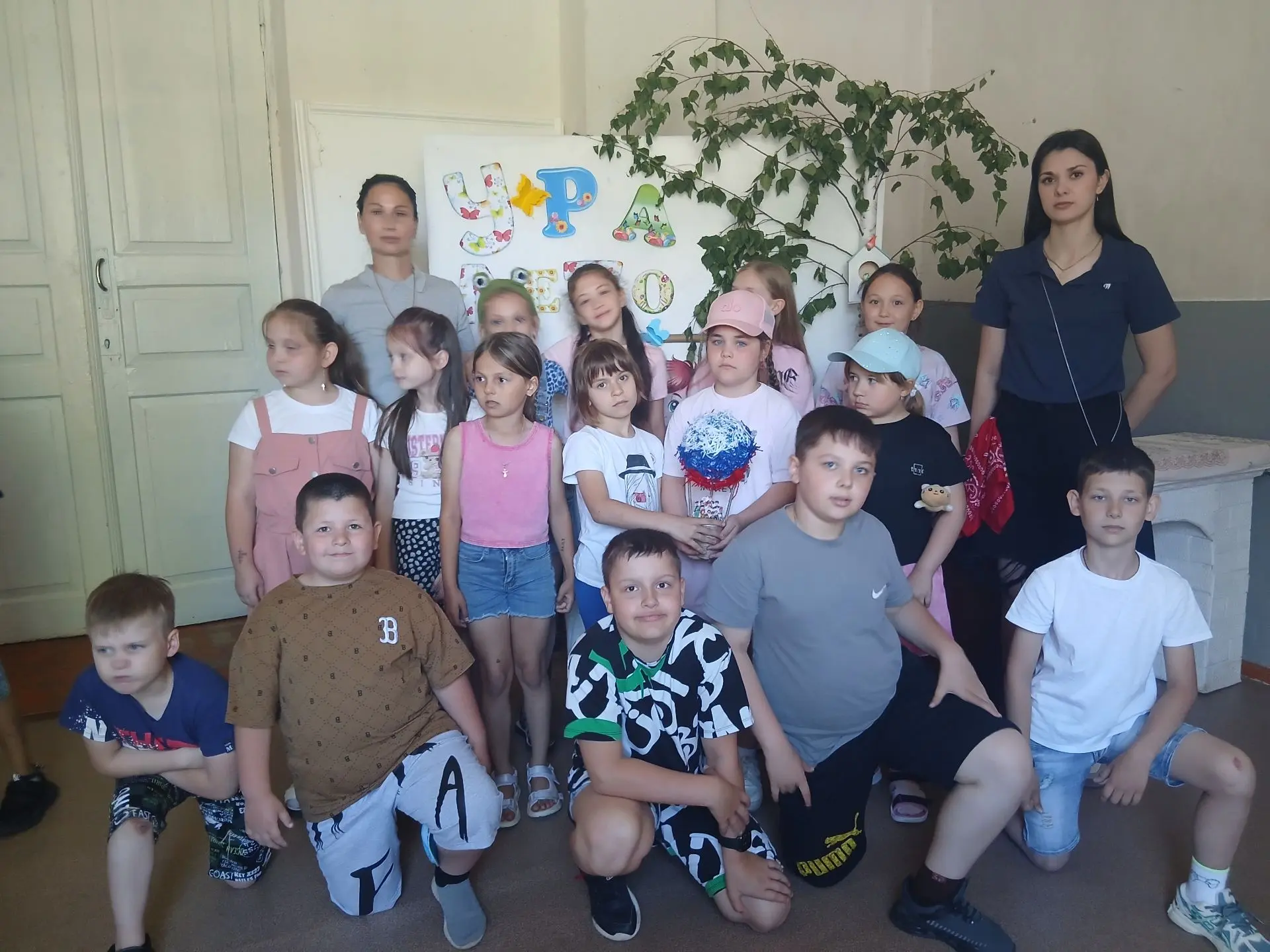 В рамках летней оздоровительной кампании педагоги Дома детского творчества провели для учащихся МБОУ