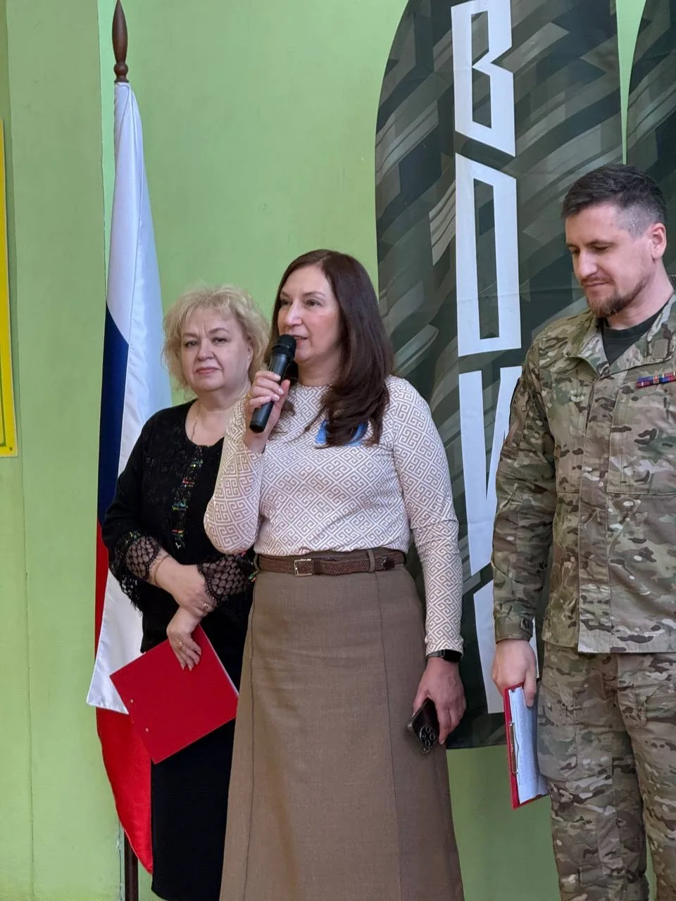 Вчера в нашей школе состоялась торжественная церемония старта уникальной образовательной программы «