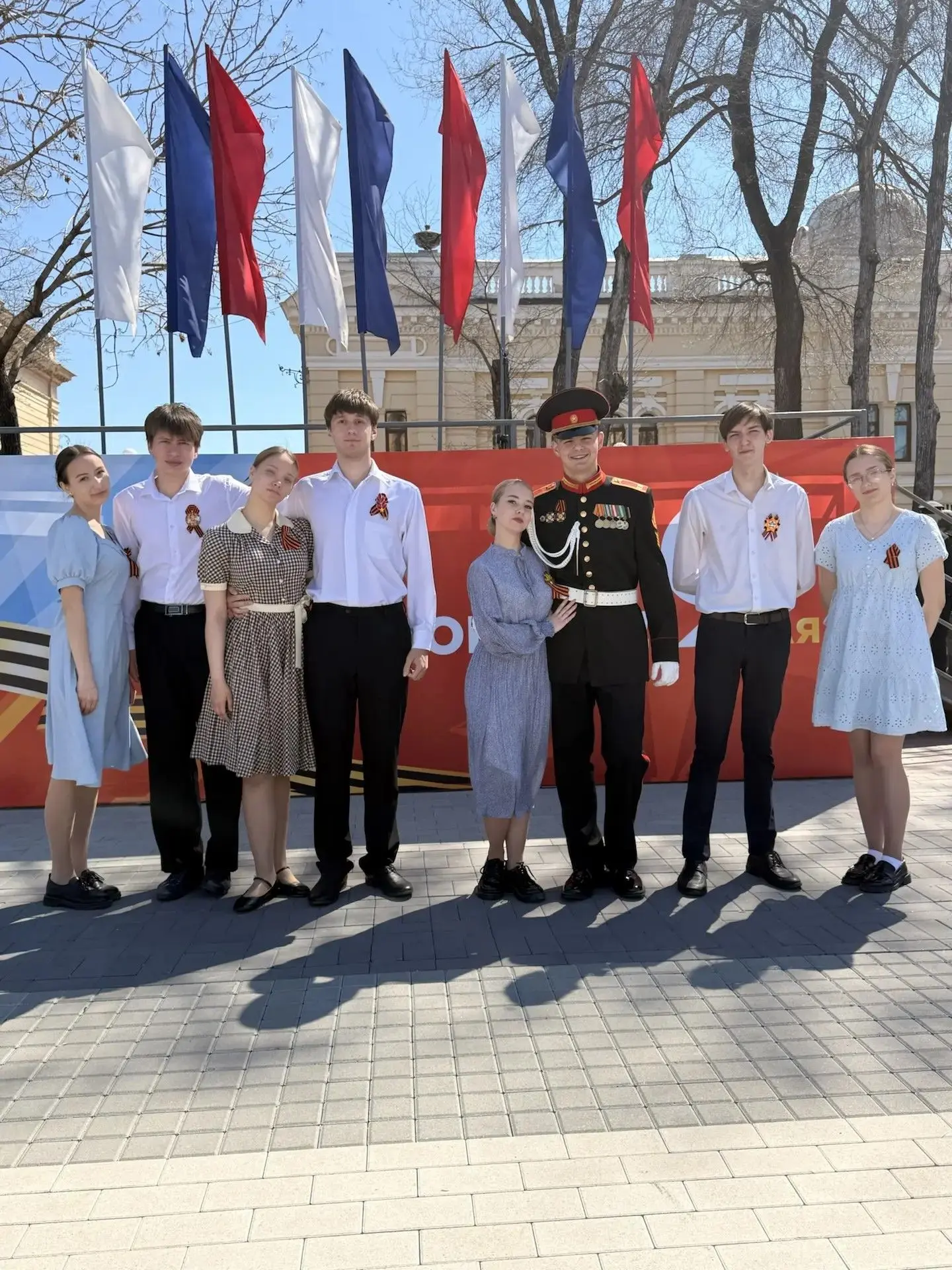✨ Вальс Победы  Наши старшеклассники стали частью большого и трогательного события — городской акции