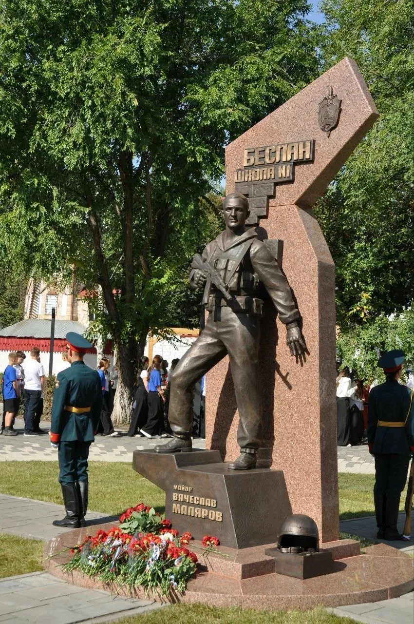 Открыт памятник герою Беслана