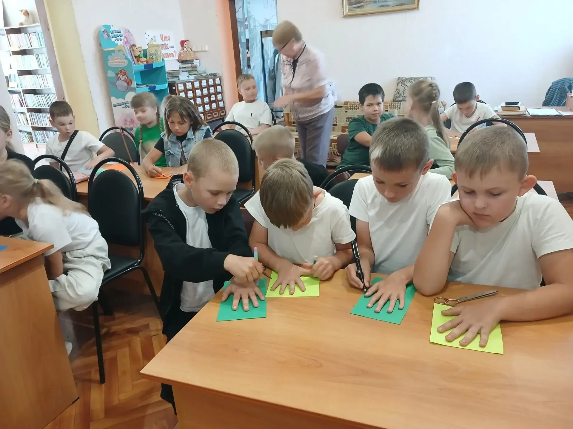 В России ежегодно 3 сентября отмечается особая дата-День солидарности в борьбе с террор...