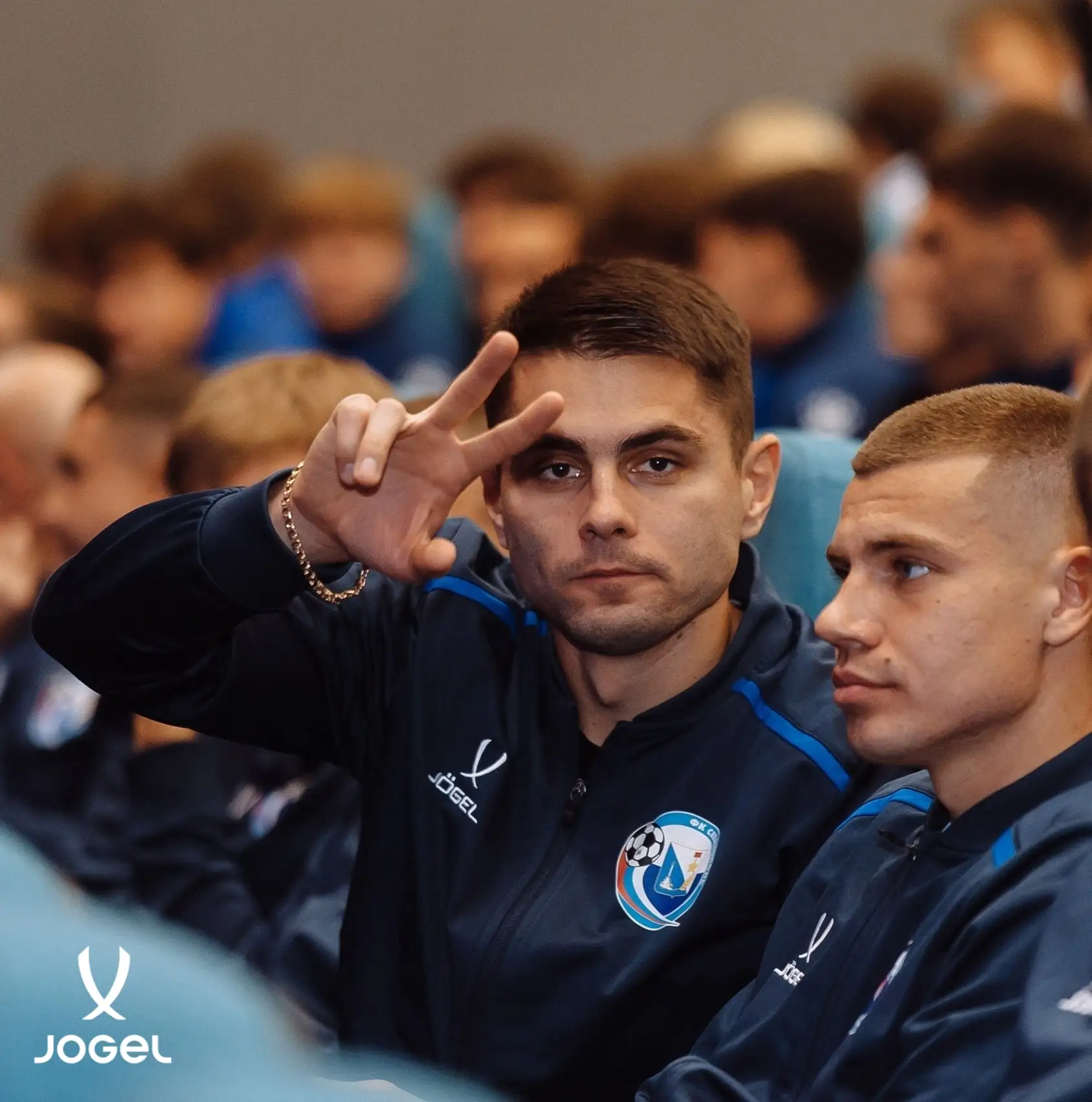 Олимпийка парадная ✌🔵
