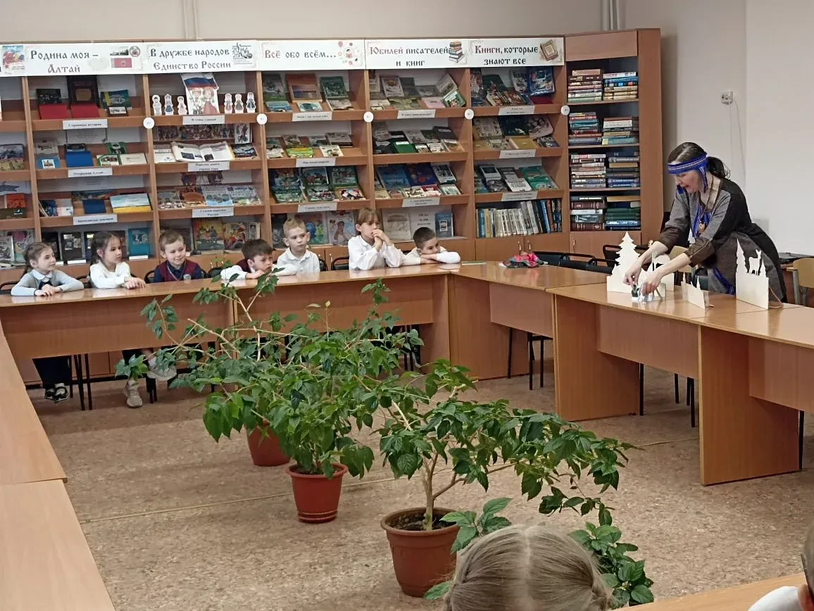 Первоклассники услышали шёпот северных традиций.