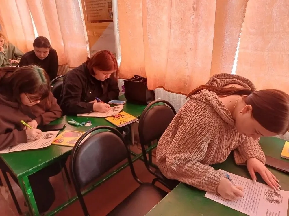 Всероссийская акция "Письмо солдату" в ГБПОУ ВО "БТПИТ" 📝  В преддверии Дня защитника Отечества студ