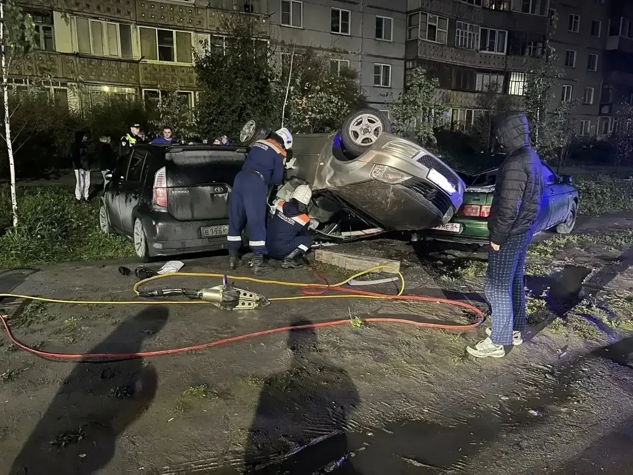 🟨🟥🟦 Смертельное ДТП в Линево: водитель «Рено» погиб после съезда с дороги и опрокиды...
