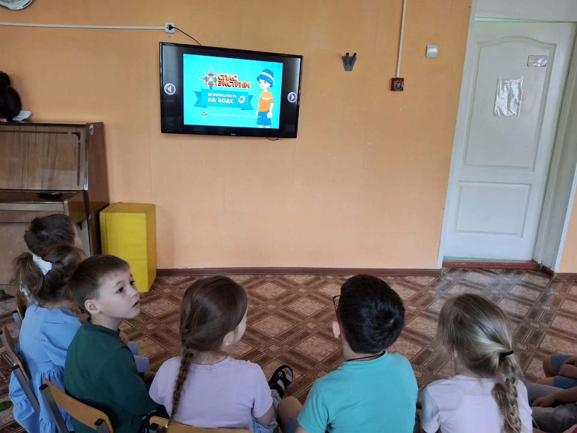 Безопасность у воды — наша общая забота! ✨