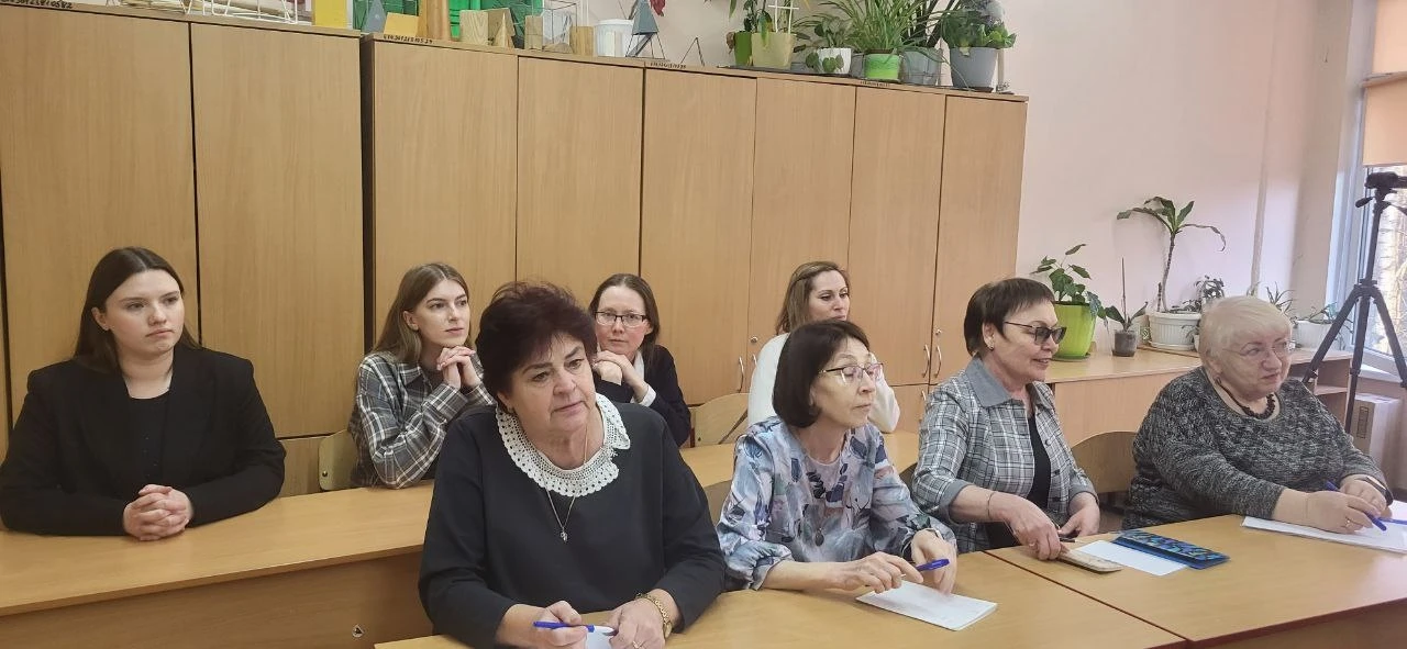 💫НАША ШКОЛА - ПАРТНЕР "СИРИУСА" 🤝19 декабря 2025 г. учителя нашей школы принимали коллег из МАОУ СОШ