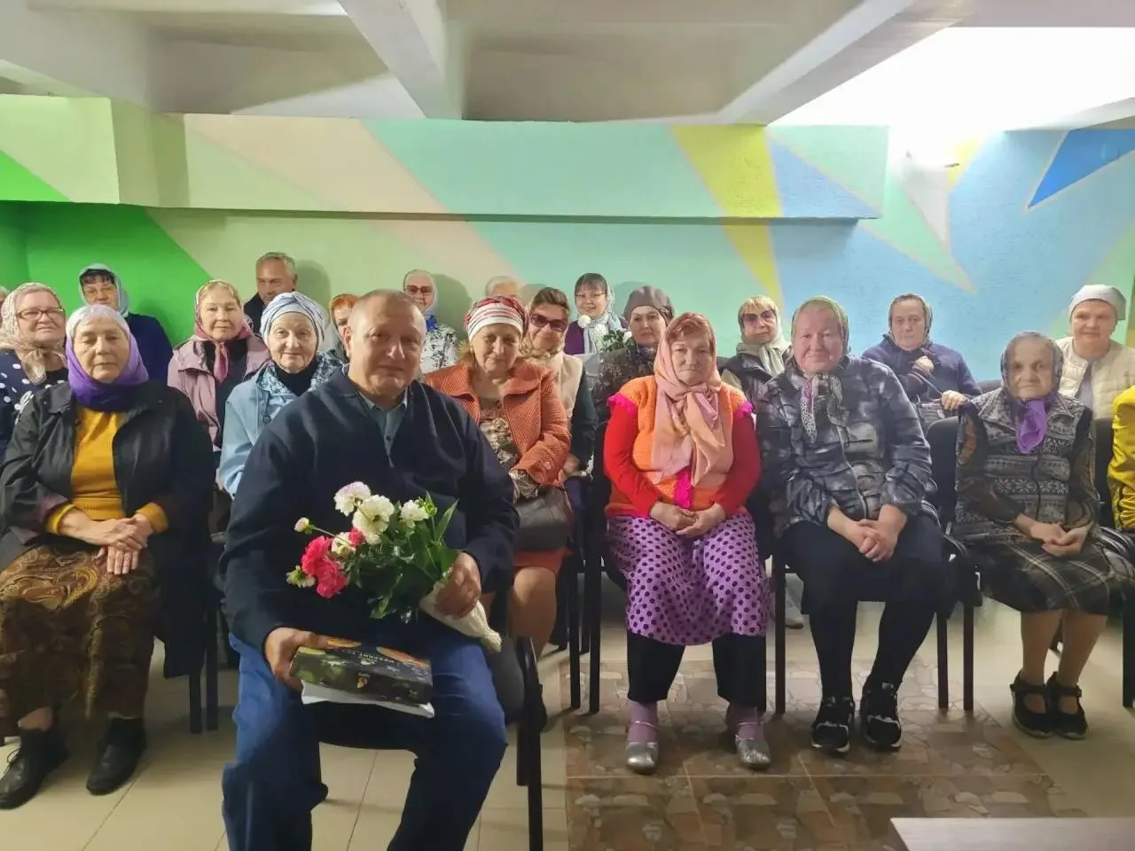 📰 В Петропавловском приходе Зеленодольска прошло мероприятие, посвященное Дню пожилого...
