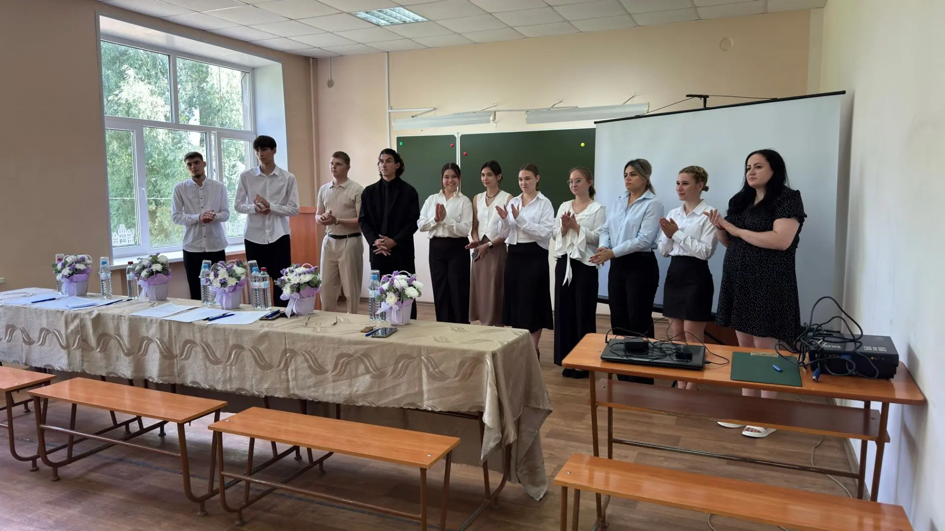 💫Состоялась первая защита дипломных проектов!

👩‍🔬Радостно сообщить, что 16 июня прошла первая за