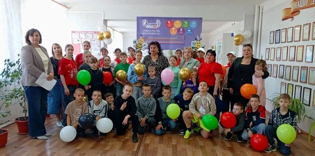 Летняя тематическая площадка "Весёлый улей"