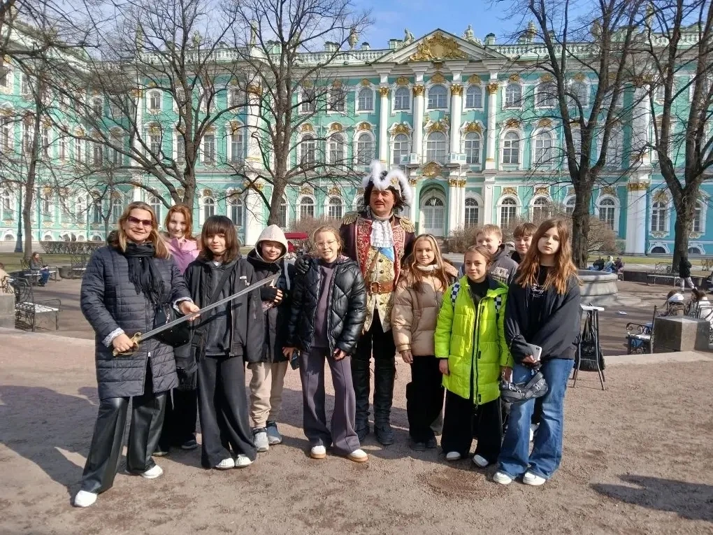 ✨ Наши лицеисты в Санкт-Петербурге! ✨  Наши ребята из 5б класса(классный руководитель — Морозова Окс
