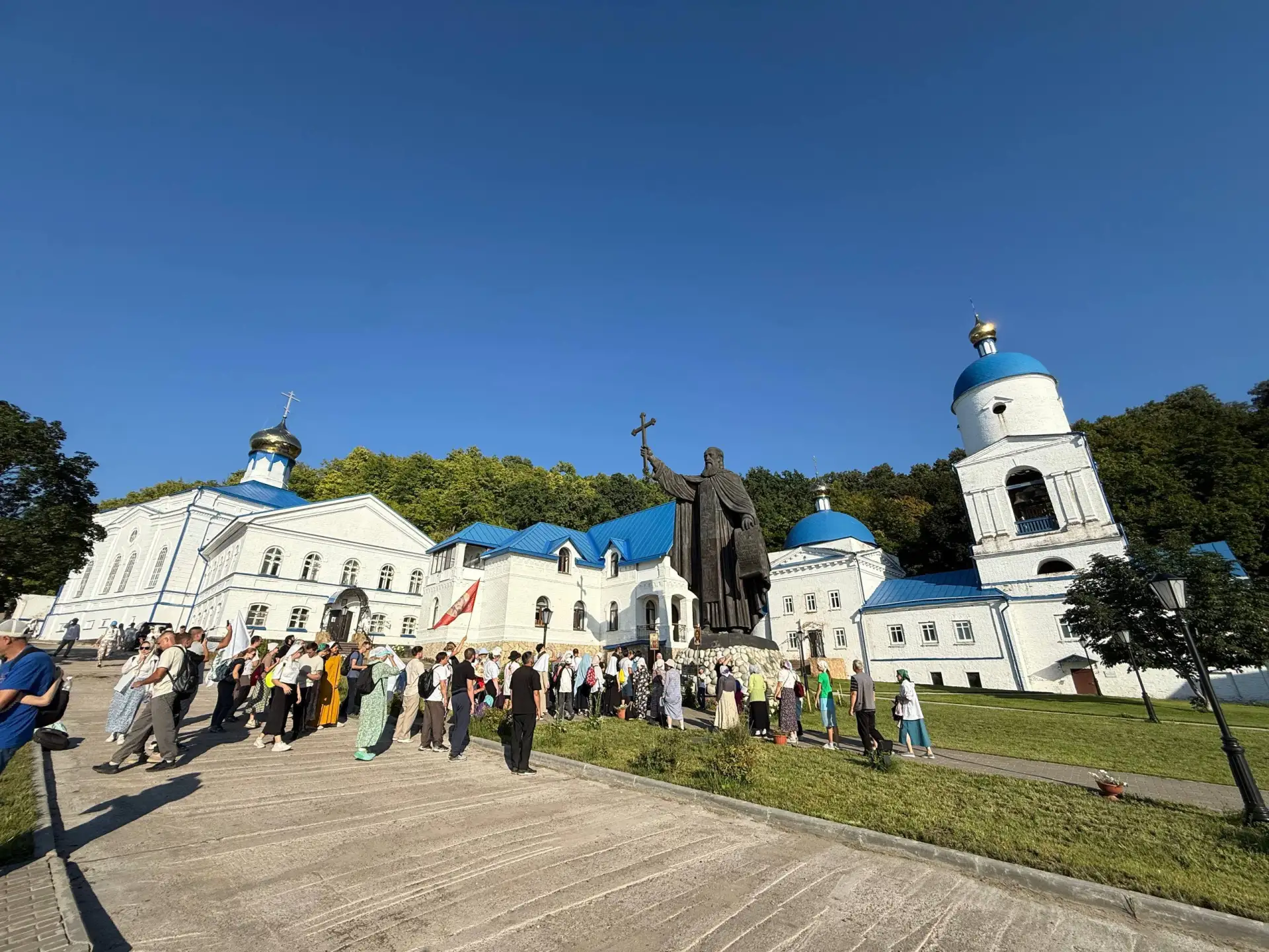 🌿 Молитвенное шествие по Тропе Макария завершилось