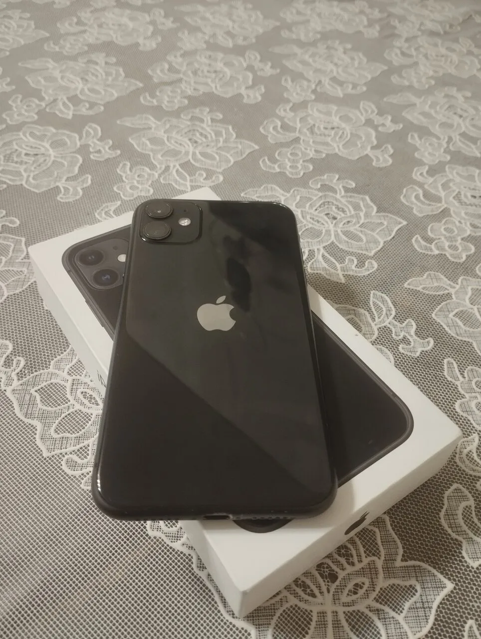 Продам iPhone 11 128 ГБ, б/у, Донецк, 15.500