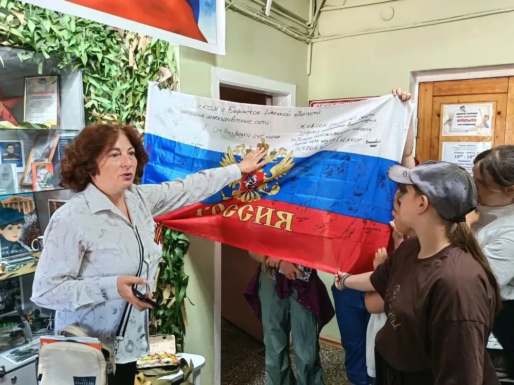 📌Ярким началом сегодняшнего дня для учащихся художественного отделения стал визит на в...