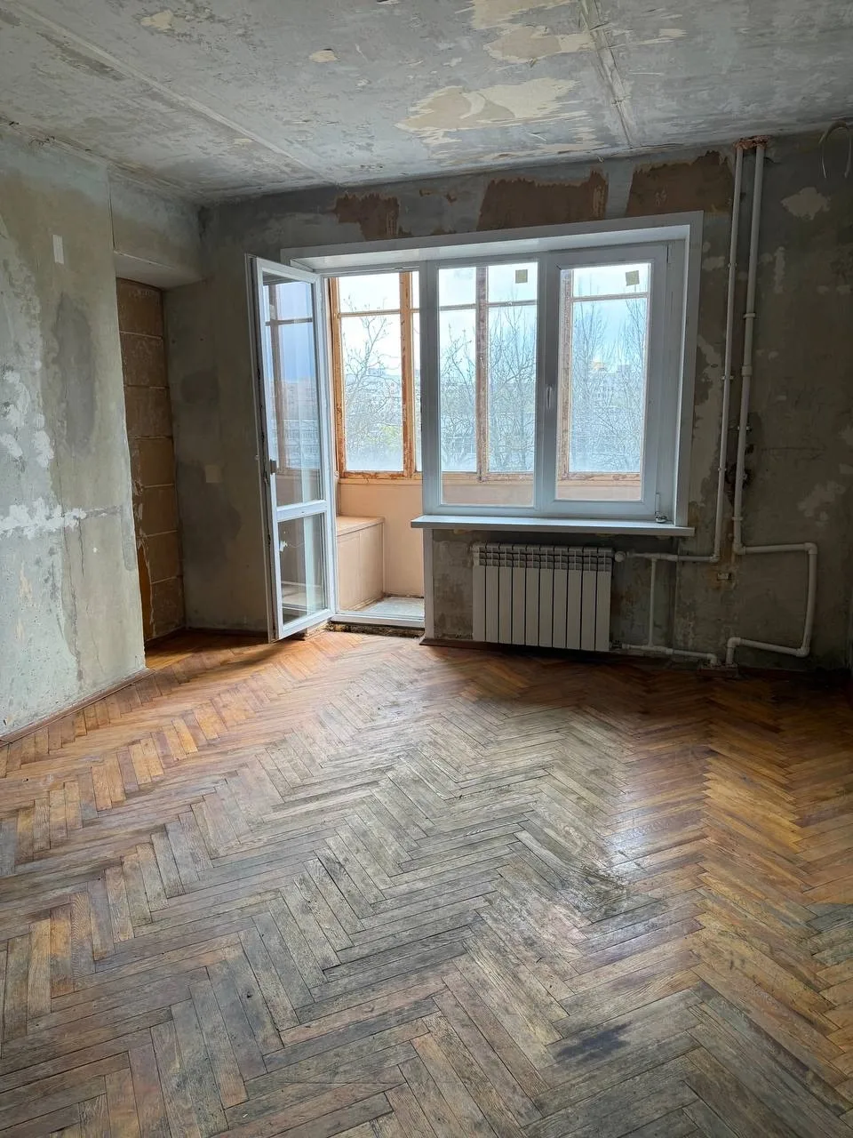 В продаже 1-комнатная квартира   📍 23-й микрорайон, ул. Урицкого, 90  Один из самых комфортных и раз