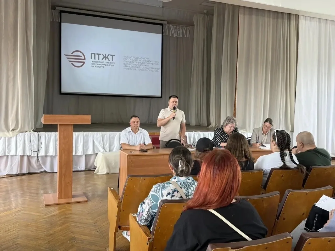 В техникуме состоялись первые  родительские собрания для абитуриентов нового набора все...