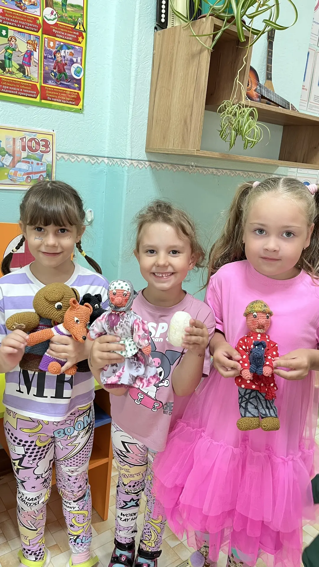 🎭 Когда куклы оживают: сказка пришла в гости! 🎭

Сегодня в нашем детском саду ребята не просто смо