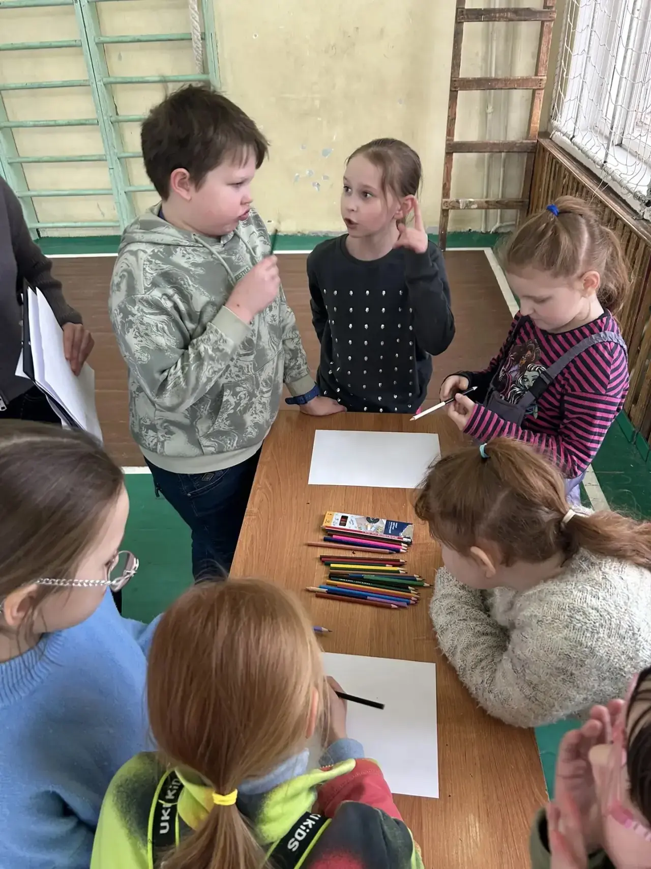 Завершающий день лагеря в школе №57. Сегодня ребята говорили о разных народностях проживающих на тер